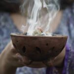 Sahumar, medicina ancestral para limpiar el espíritu