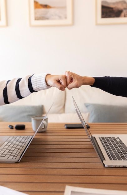 De las plataformas digitales a las conexiones personales